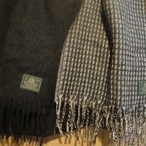 2 High Quality 100% Wool Gray White Scarfs Italy